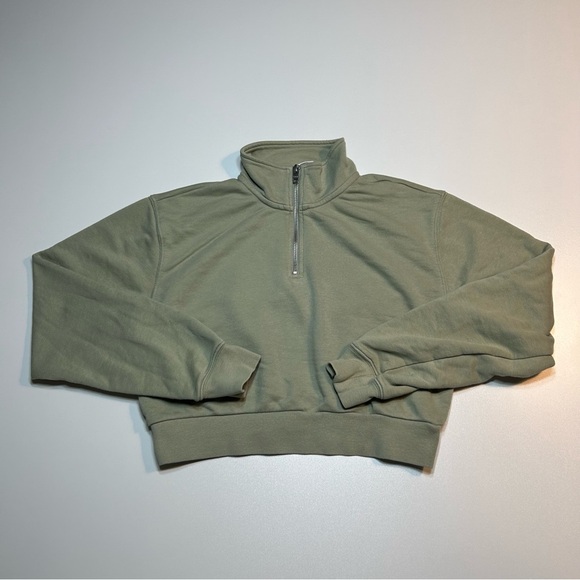 TNA Tops - Tna Aritzia Cozy Fleece Perfect Quarter Zip Sweatshirt Sage Green
